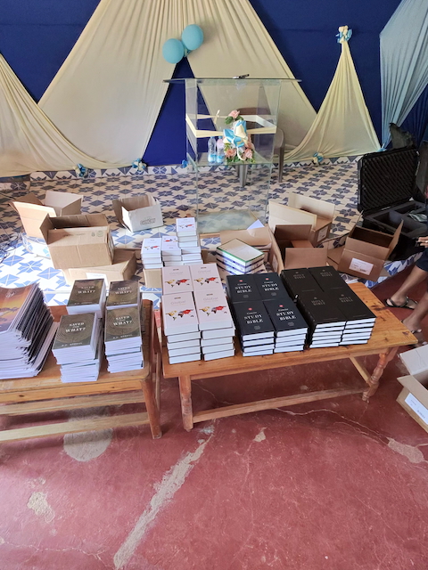 photo 5234 singular display fullPicture